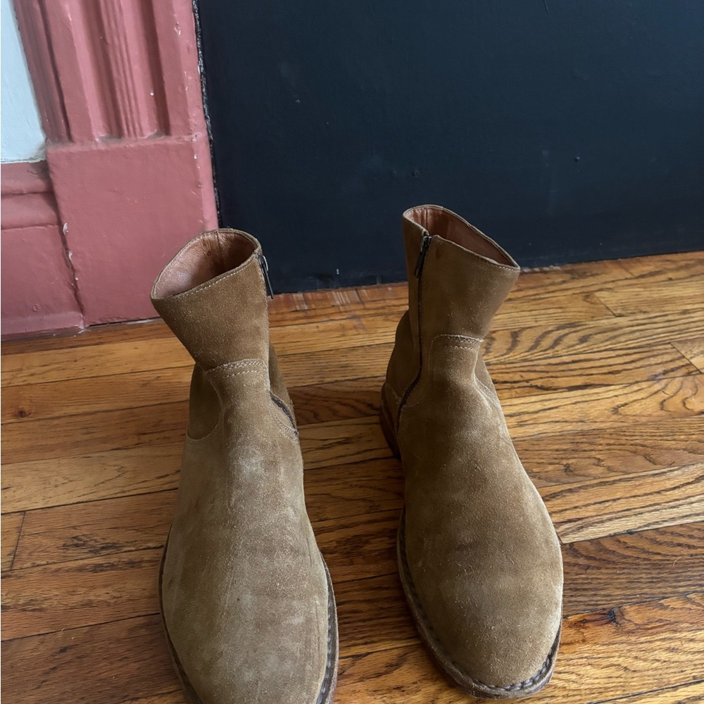 Men's Tan FYRE Suede Boots offers welcome!
